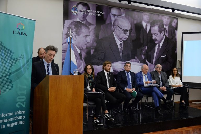 Presentación del informe sobre antisemitismo