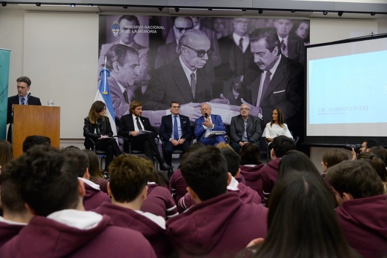 Presentación del informe sobre antisemitismo